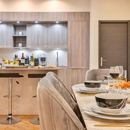 Magnifique De Luxe & Familia - 16 Apartamento