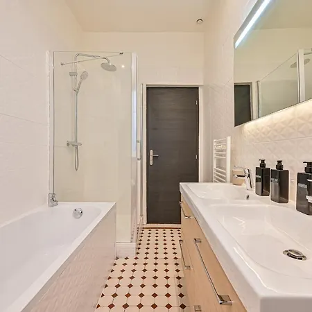 Apartamento Magnifique De Luxe & Familia - 16